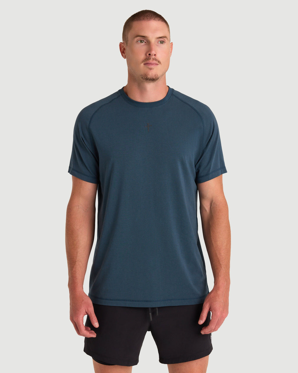 Core Hybrid Tee - Midnight Navy